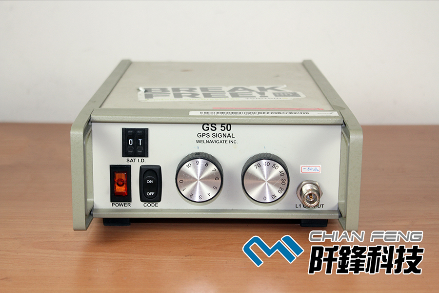 合成ゴム素材 TRUSCO 1枚 TMD-SI-50S-24510 金属探知機検知シリコンゴム板 W450XL1000XT2MM硬度50SUS